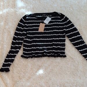 NWT!!! HALOGEN Black and White Striped Long Sleeve Top Size M
